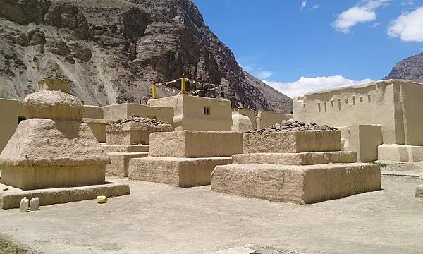 Inside_Tabo_monastery