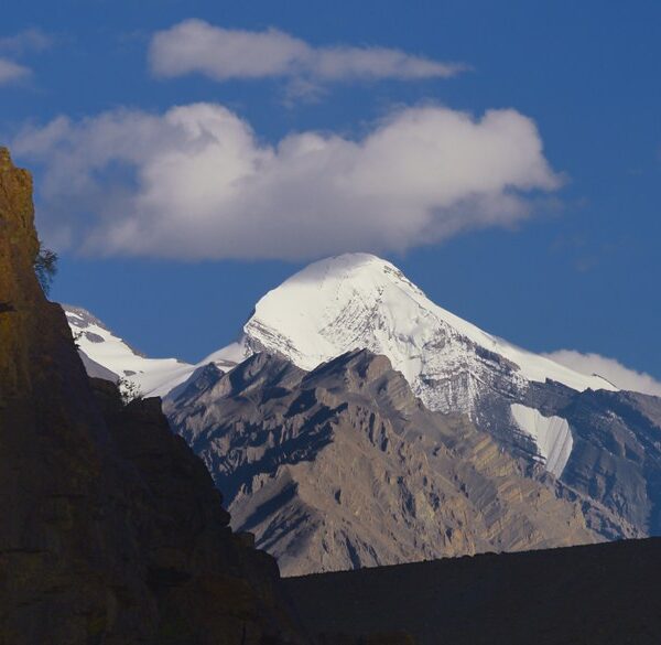 Manirang Pass