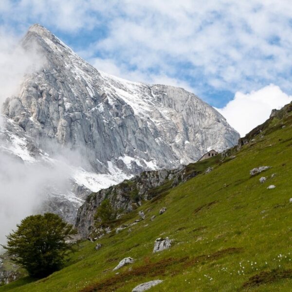 Borasu Pass