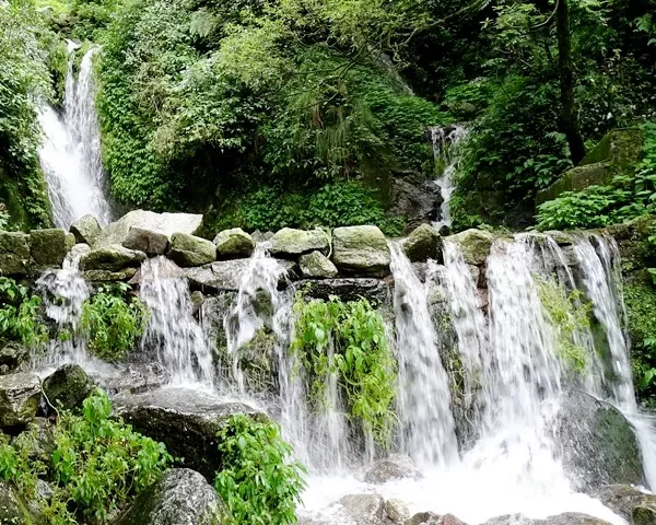 Satdhara Falls: A Peaceful Escape in Dalhousie