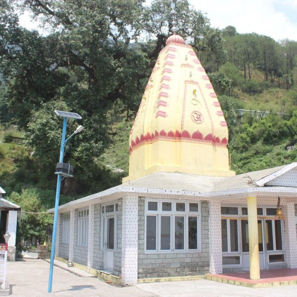 Indru Naag Temple: A Peaceful Gem in the Hills of Himachal