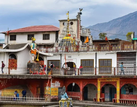 Chamunda Devi Temple Travel Guide