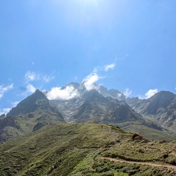 Kinner Kailash — Pilgrimage Significance & Travel Guide