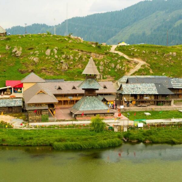 Parashar Rishi Temple